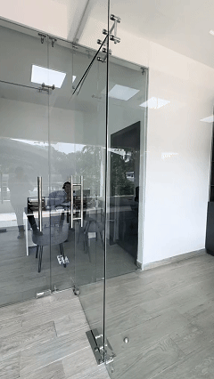 División de oficina a medida